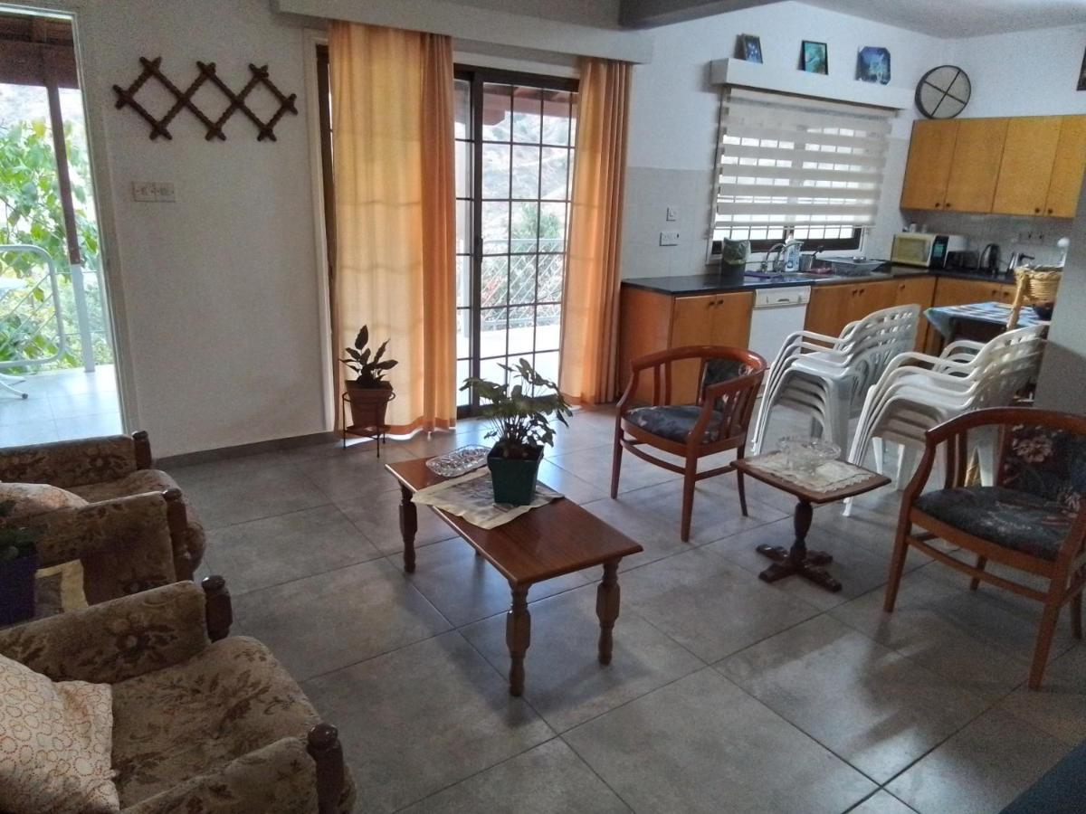 Kampi Double Storey House In The Village نيقوسيا المظهر الخارجي الصورة